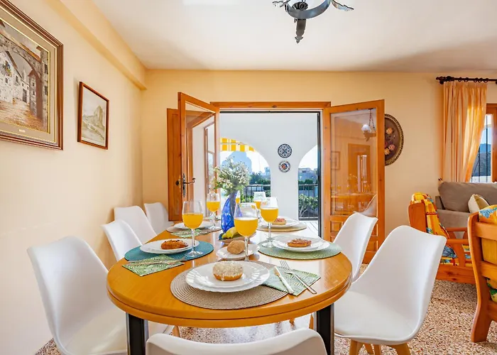 Tere - Plusholidays 빌라 칼페