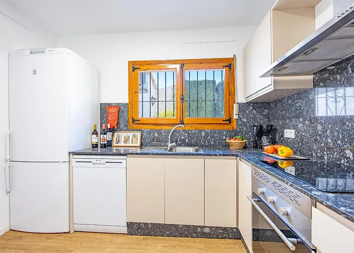 빌라 Tere - Plusholidays 칼페